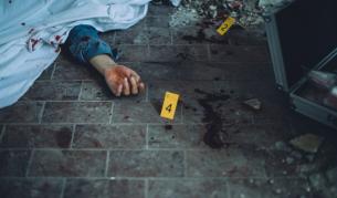 Удушиха кралица на красотата, убиецът ѝ помагал в издирването